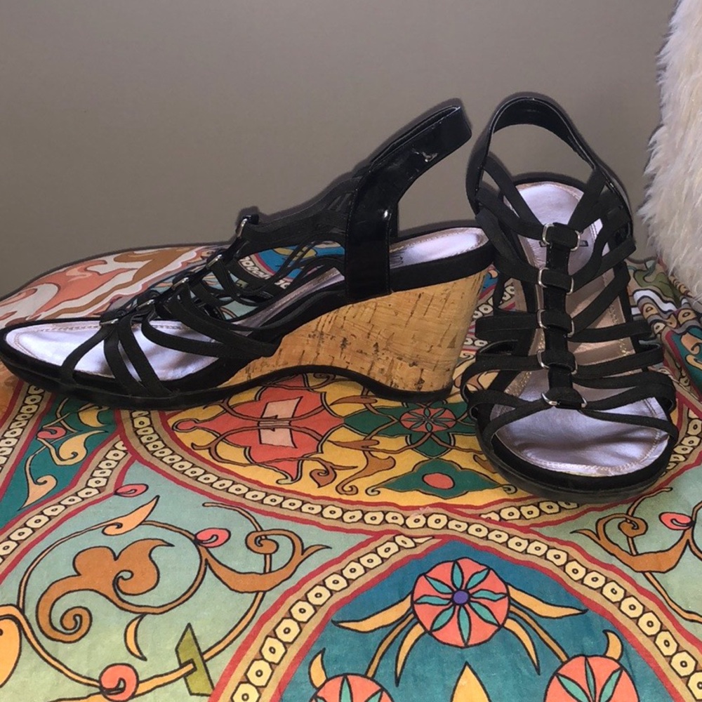 Wedges - Picture 2 of 4